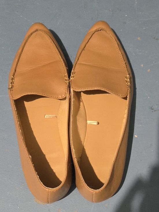 Express Shoes - Womems Tan Loafers Express